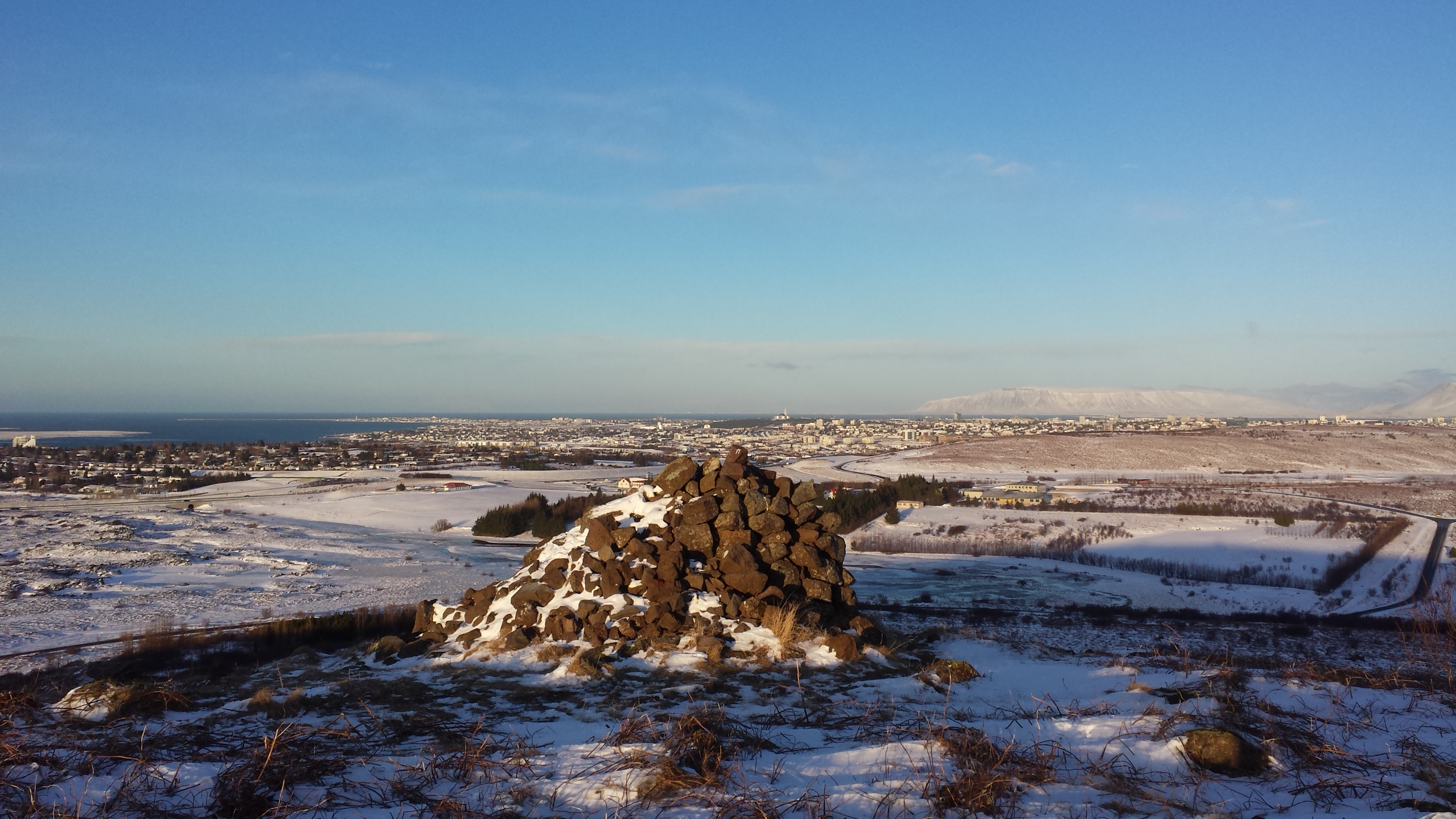 Hiking up to the Cairn Gunnhildur gives excellent view towards the Reykjavik area. 